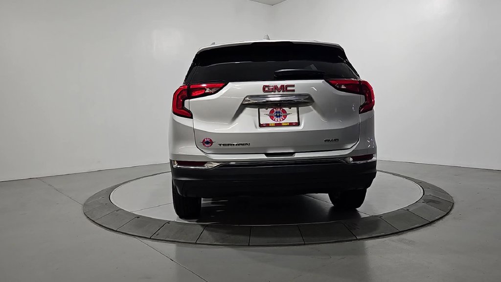 Used 2020 GMC Terrain SLT AWD/4WD image 4