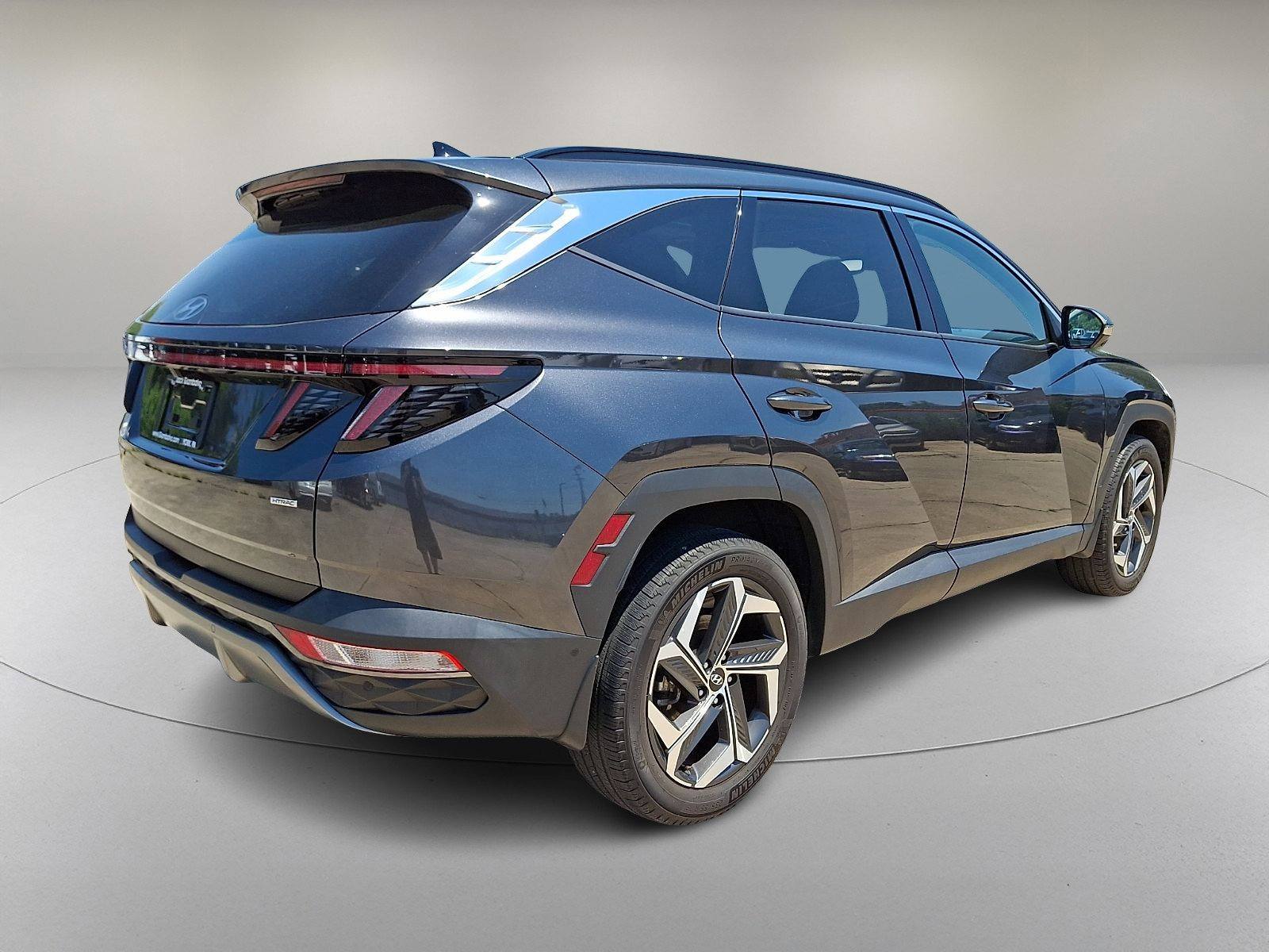 Certified 2023 Hyundai Tucson Limited AWD/4WD image 11