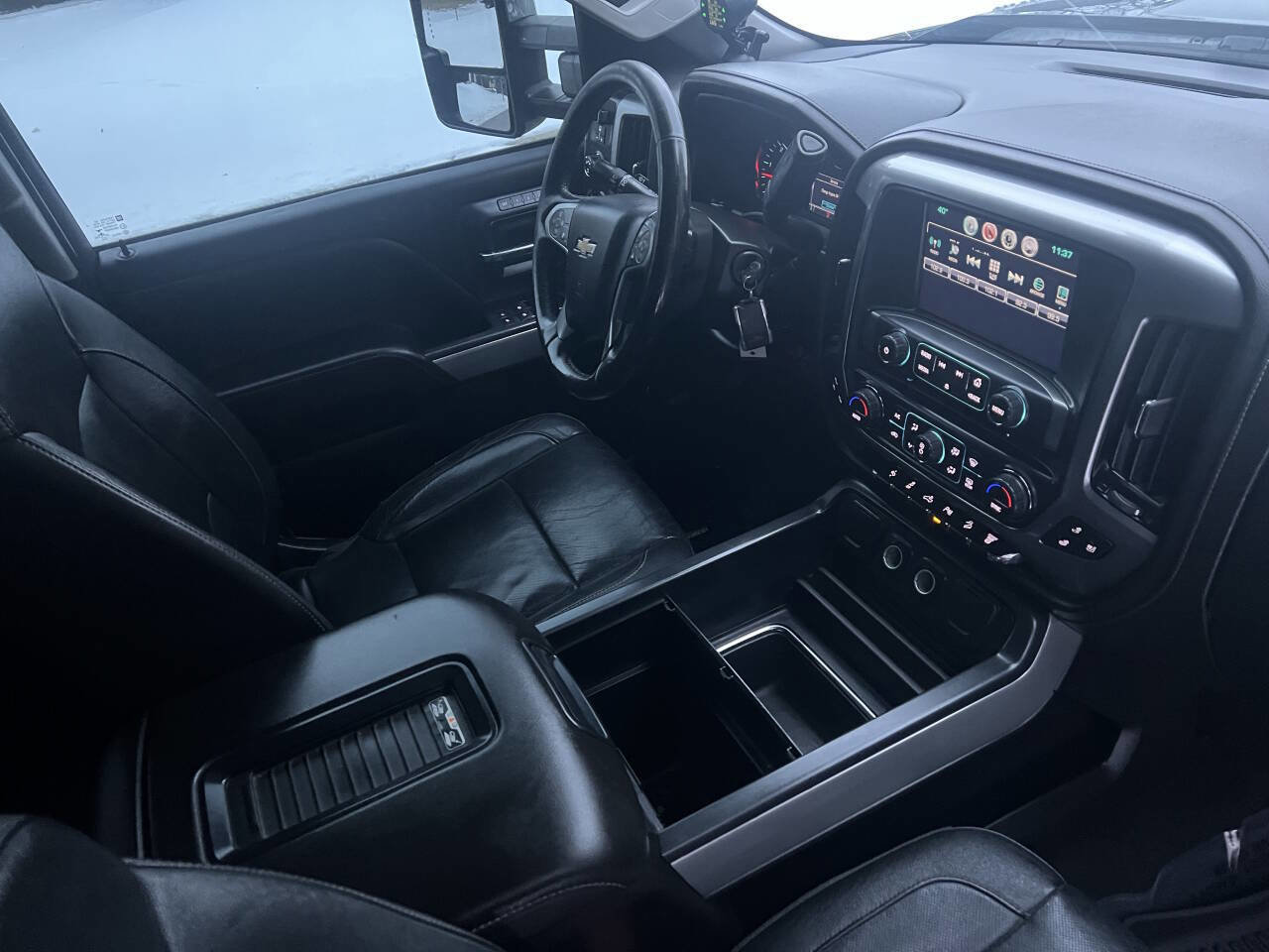 Used 2017 Chevrolet Silverado 3500 LTZ w/ Duramax Plus Package image 30