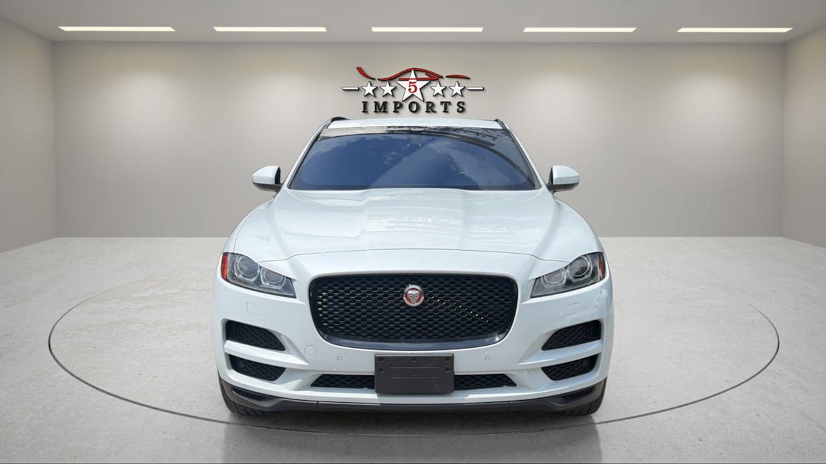 Used 2017 Jaguar F-PACE Premium AWD/4WD image 8