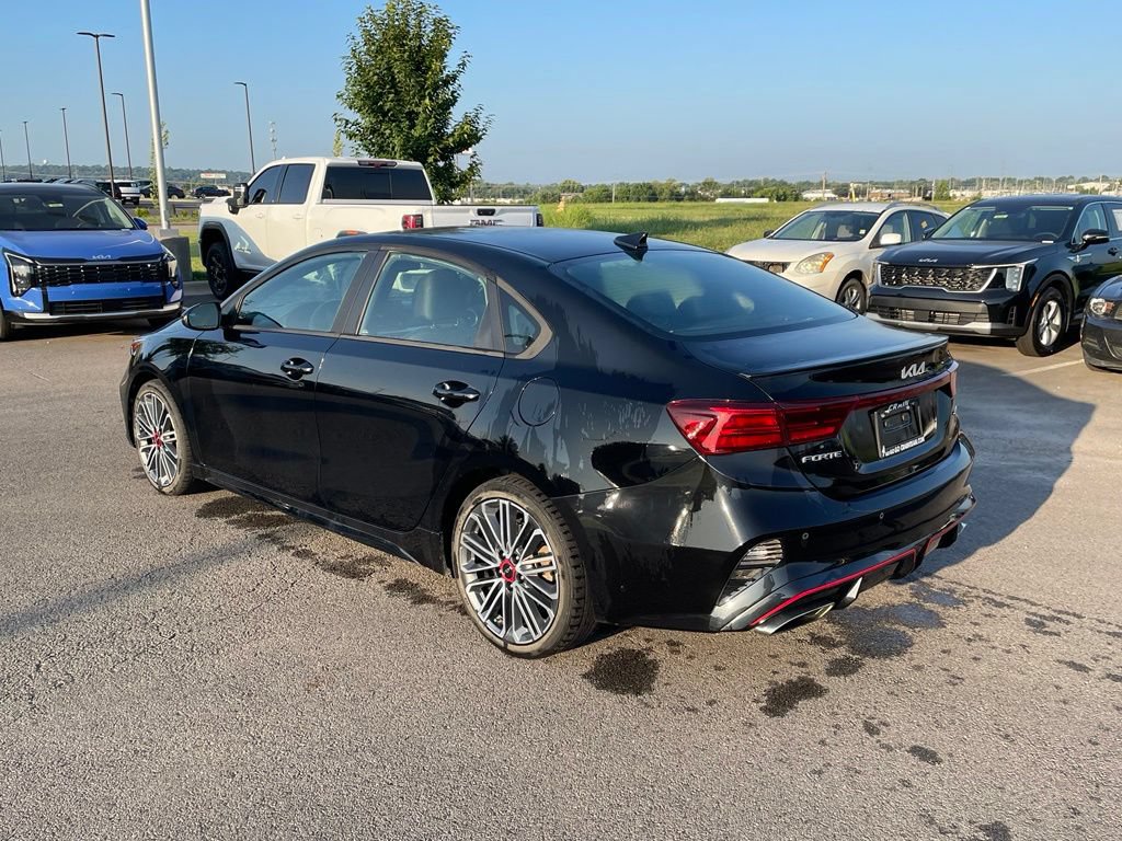 Used 2023 Kia Forte GT w/ GT2 Package FWD image 5