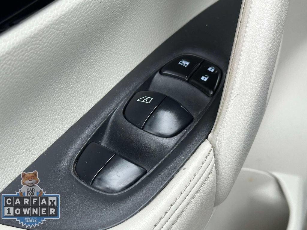 Used 2019 Nissan Rogue Sport SV w/ Technology Package AWD/4WD image 21