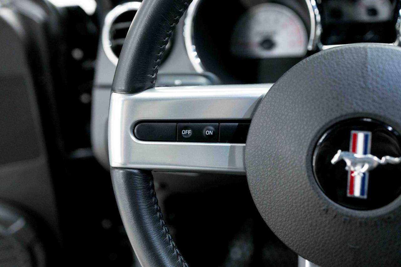 Used 2007 Ford Mustang GT RWD image 64