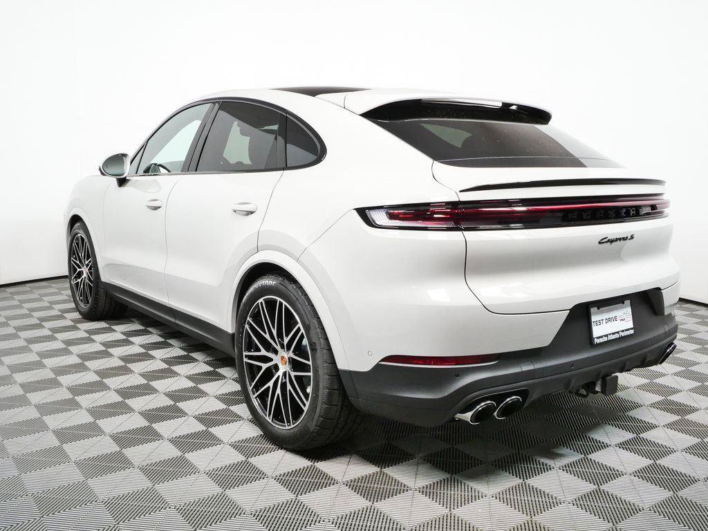 New 2026 Porsche Cayenne S AWD/4WD image 3