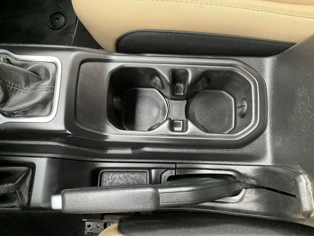 Used 2020 Jeep Wrangler Sport image 12