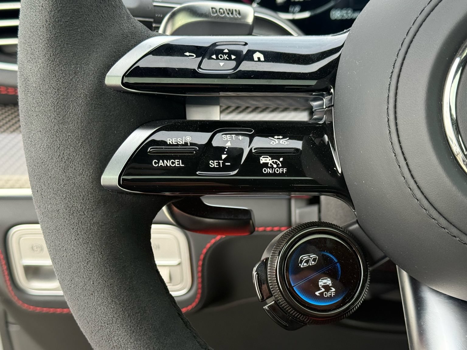 New 2026 Mercedes-Benz GLE 63 AMG S image 23