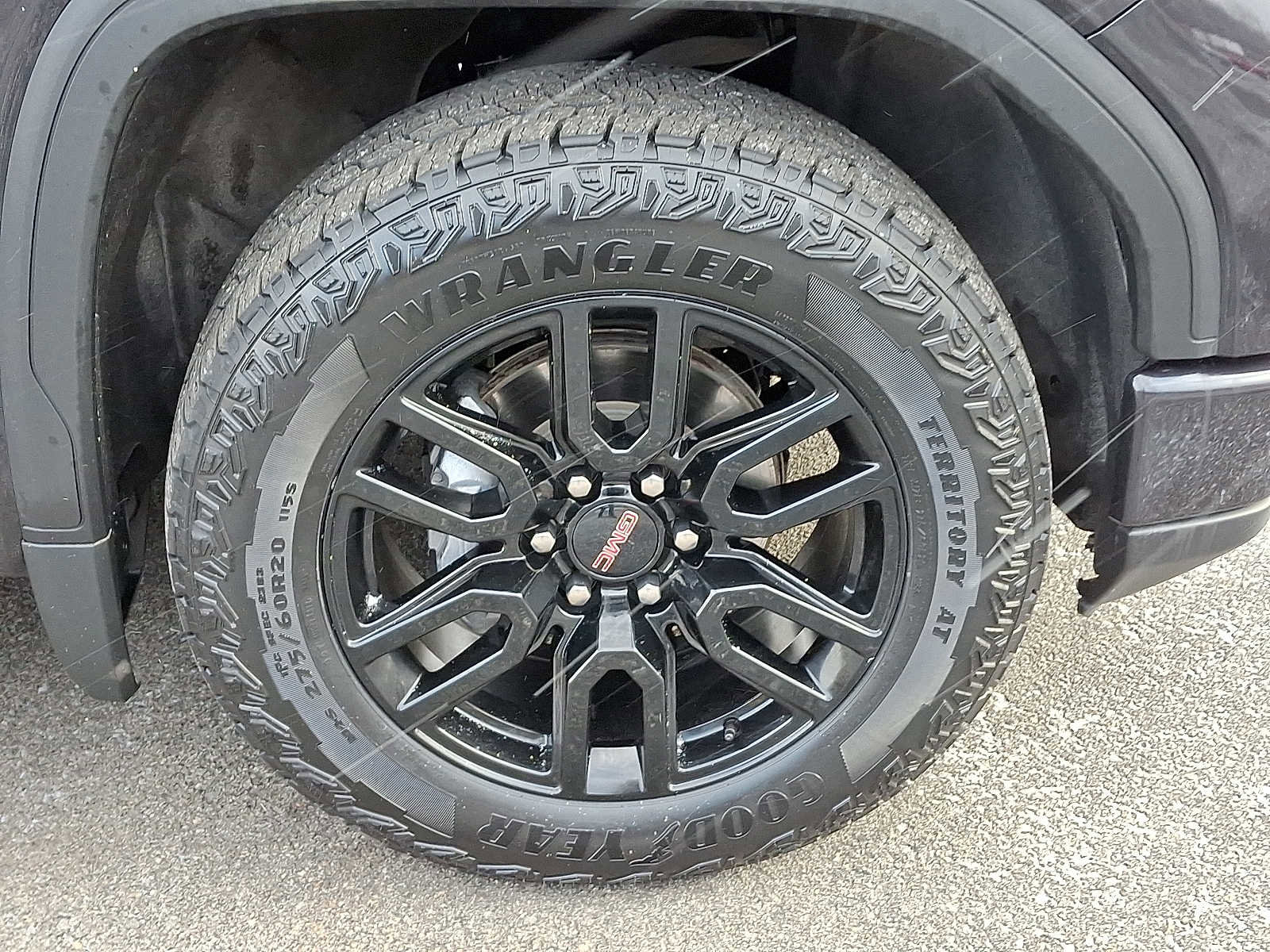 Used 2023 GMC Sierra 1500 Elevation image 9