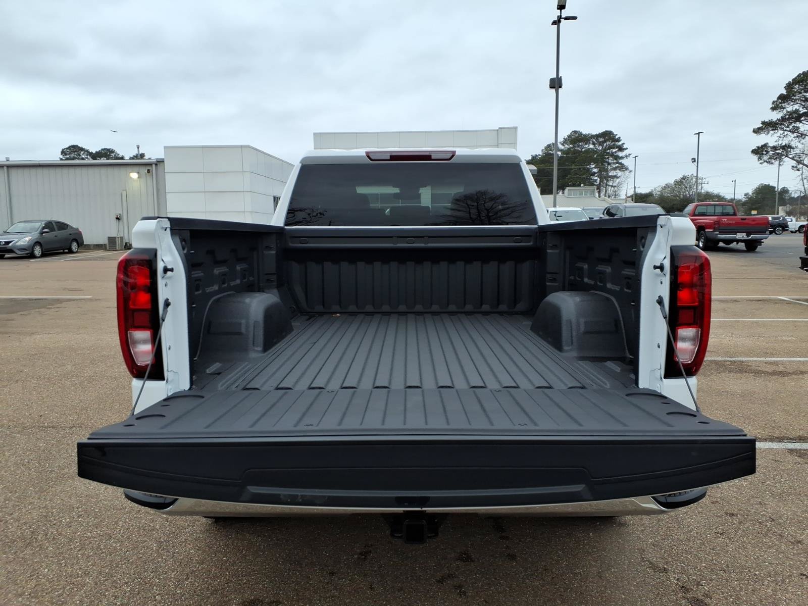 New 2026 GMC Sierra 1500 Pro w/ Pro Value Package AWD/4WD image 5