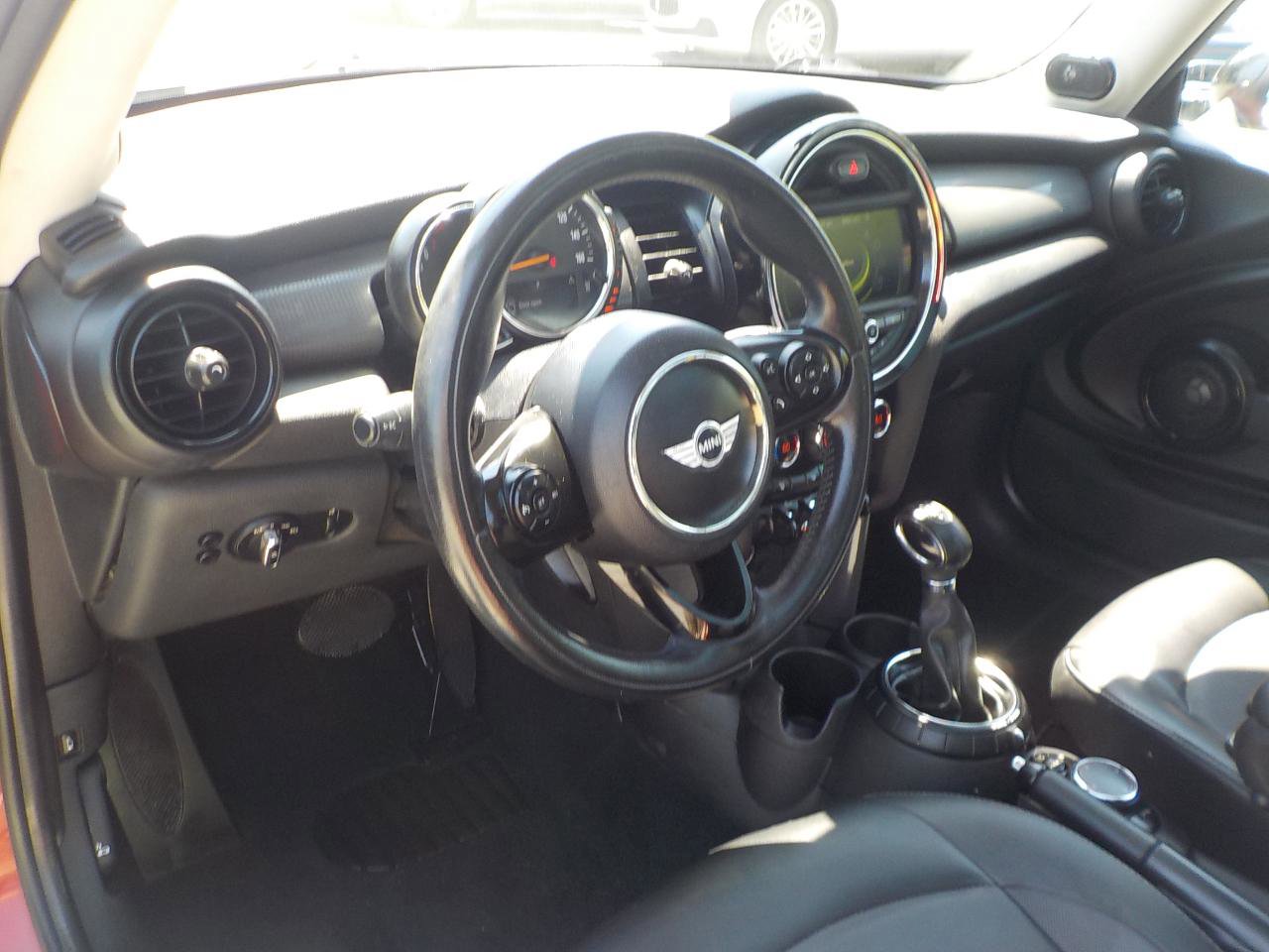 Used 2015 MINI Cooper 2-Door Hardtop FWD image 10