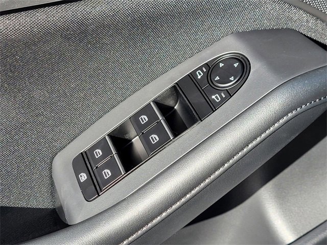 New 2025 MAZDA MAZDA3 s image 10