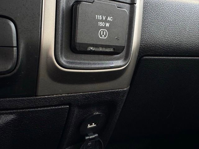 Certified 2015 RAM 3500 Big Horn image 40