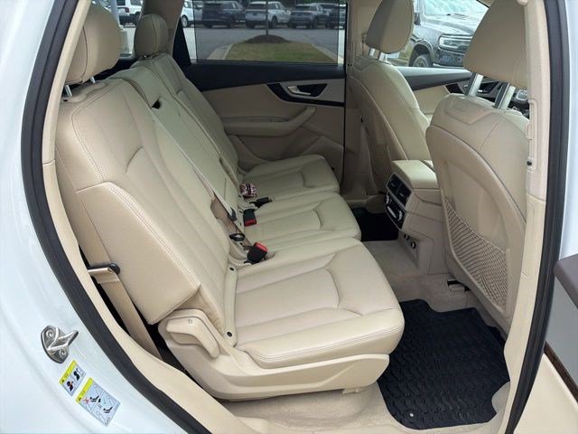 Used 2019 Audi Q7 2.0T Premium Plus w/ Premium Plus Package AWD/4WD image 25