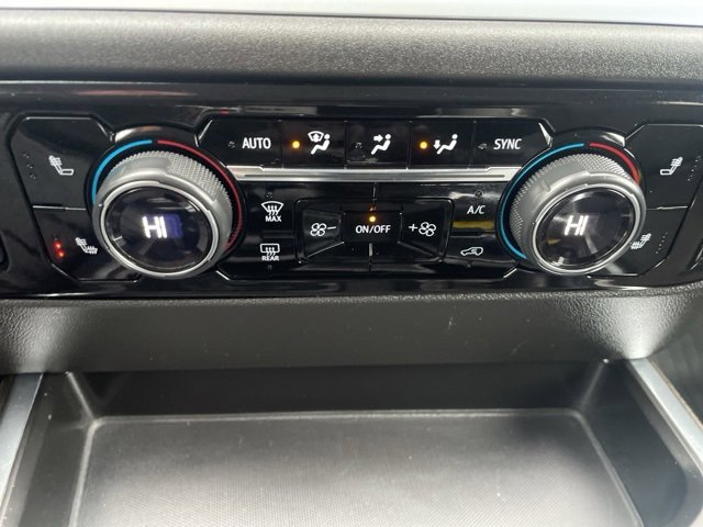 Used 2022 Chevrolet Silverado 1500 RST w/ Z71 Off-Road Package image 31