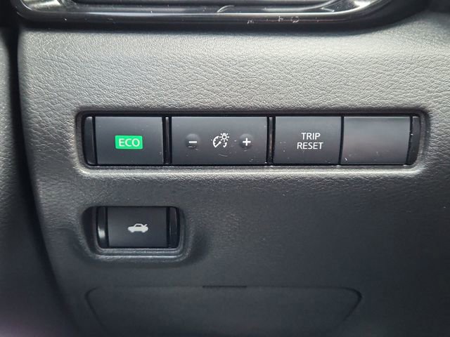 Used 2020 Nissan Sentra SR w/ Premium Package image 38