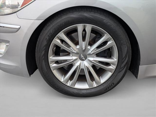 Used 2012 Hyundai Genesis 4.6 RWD image 14