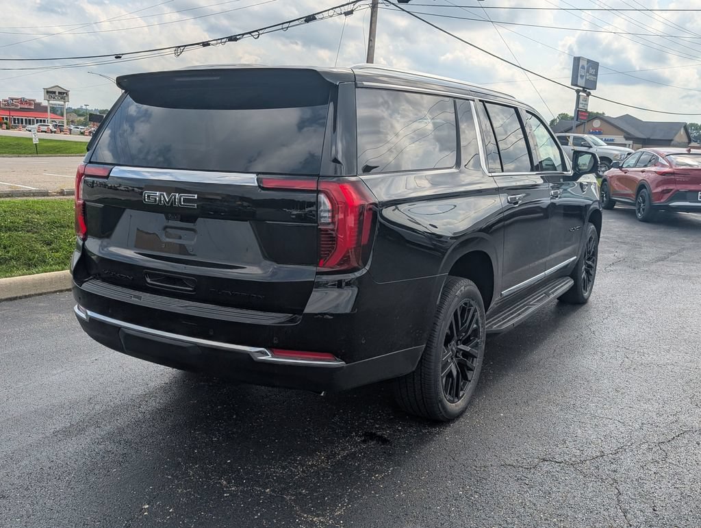 New 2026 GMC Yukon XL Elevation w/ Elevation Premium Package AWD/4WD image 8