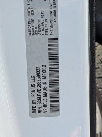 Used 2025 RAM ProMaster 2500 w/ Convenience Group image 25