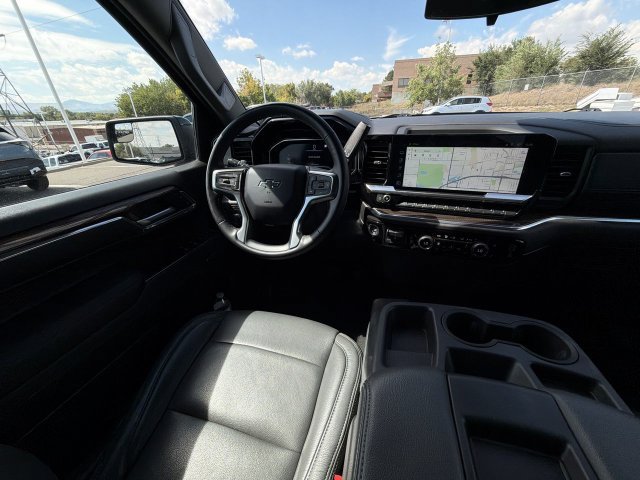 Used 2023 Chevrolet Silverado 1500 RST AWD/4WD image 18
