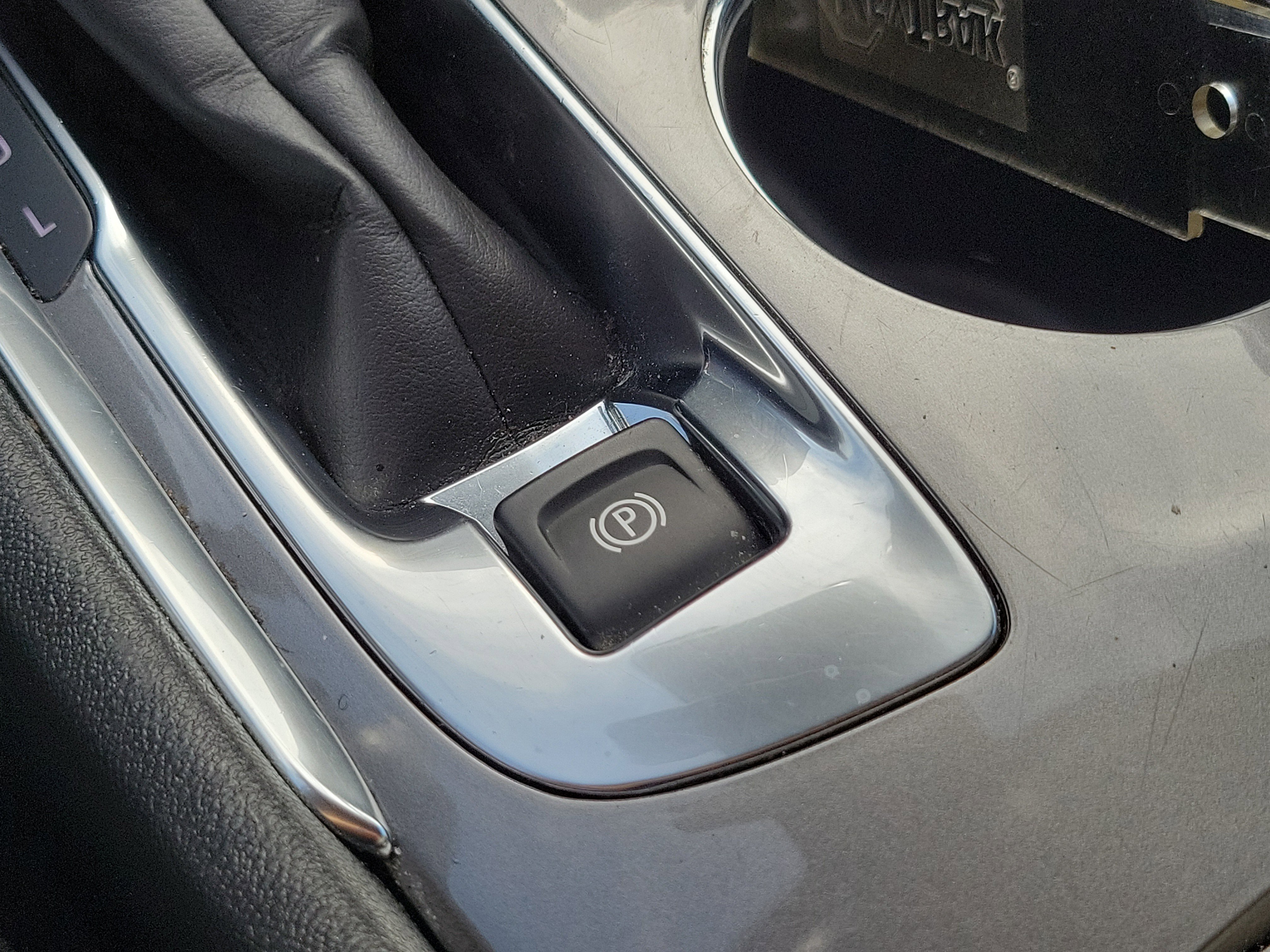 Used 2023 Chevrolet Malibu LT FWD image 30