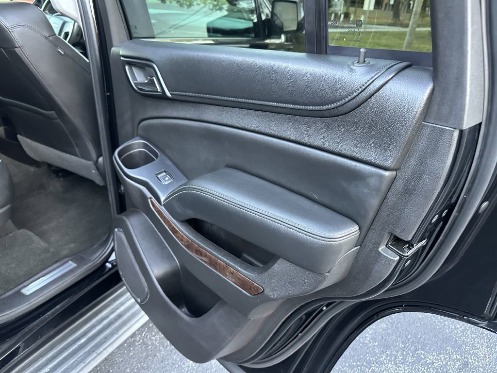 Used 2017 Chevrolet Tahoe LT image 38