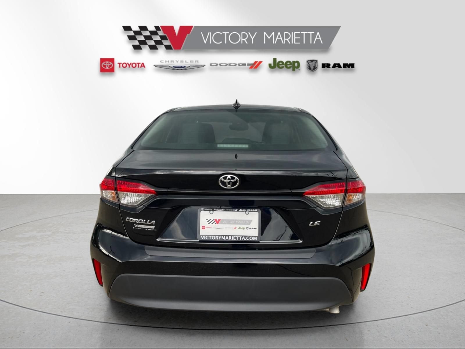 Used 2026 Toyota Corolla LE FWD image 4