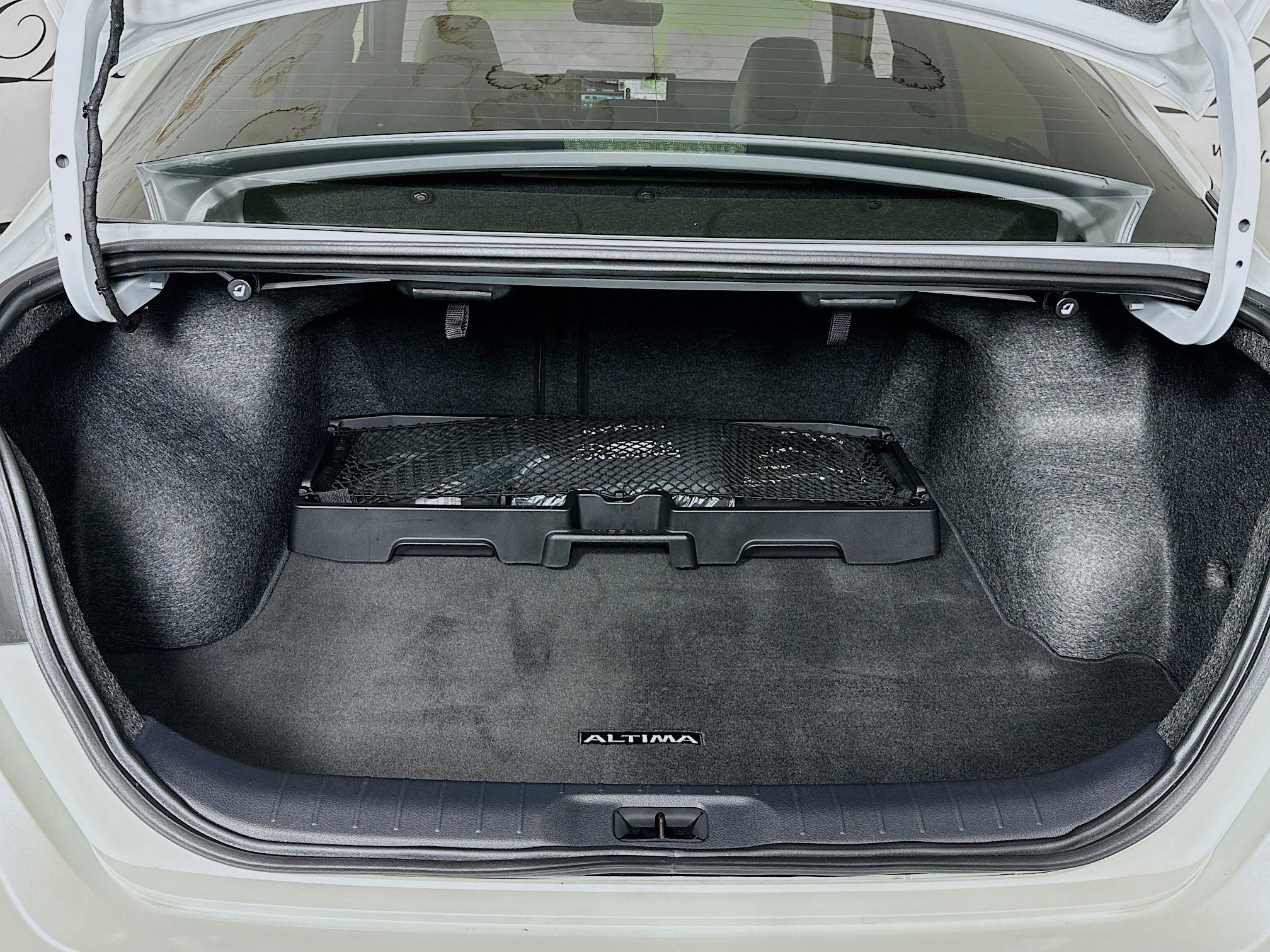 Used 2024 Nissan Altima 2.0 SR image 27