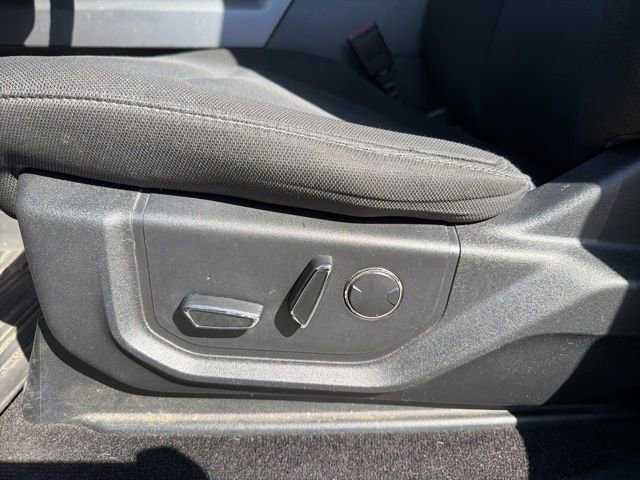 Used 2018 Ford F150 XLT w/ Equipment Group 302A Luxury image 22