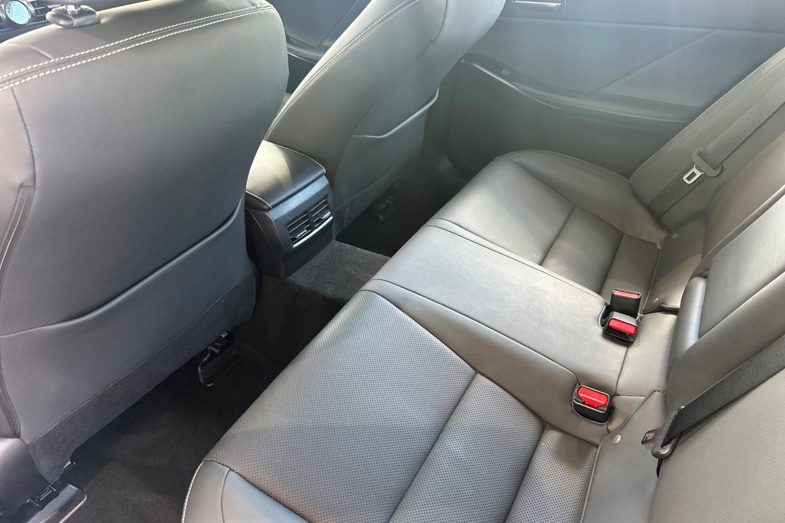 Certified 2023 Lexus IS 300 w/ Comfort Package RWD image 15
