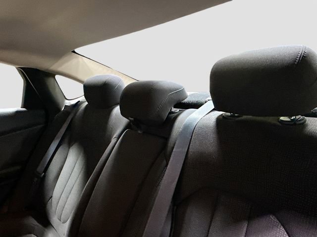 Used 2016 Chrysler 200 Limited w/ Convenience Group image 23