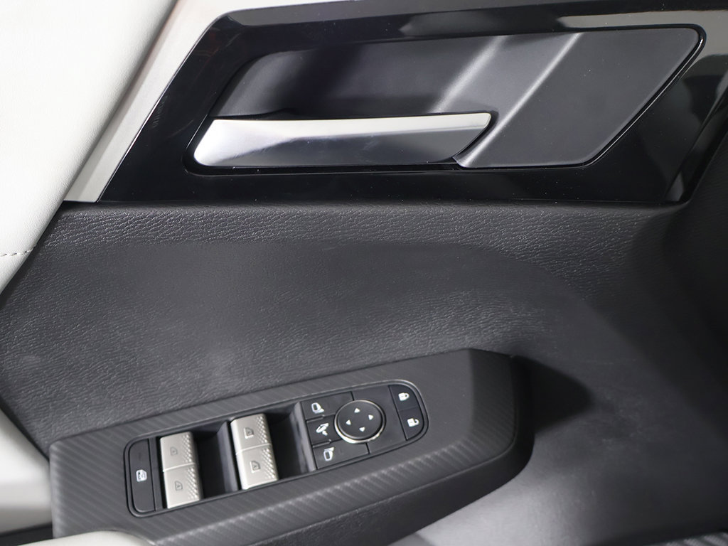 New 2026 Mitsubishi Outlander SE AWD/4WD image 38