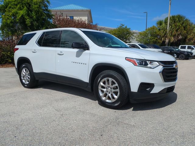 Used 2020 Chevrolet Traverse LS FWD image 2