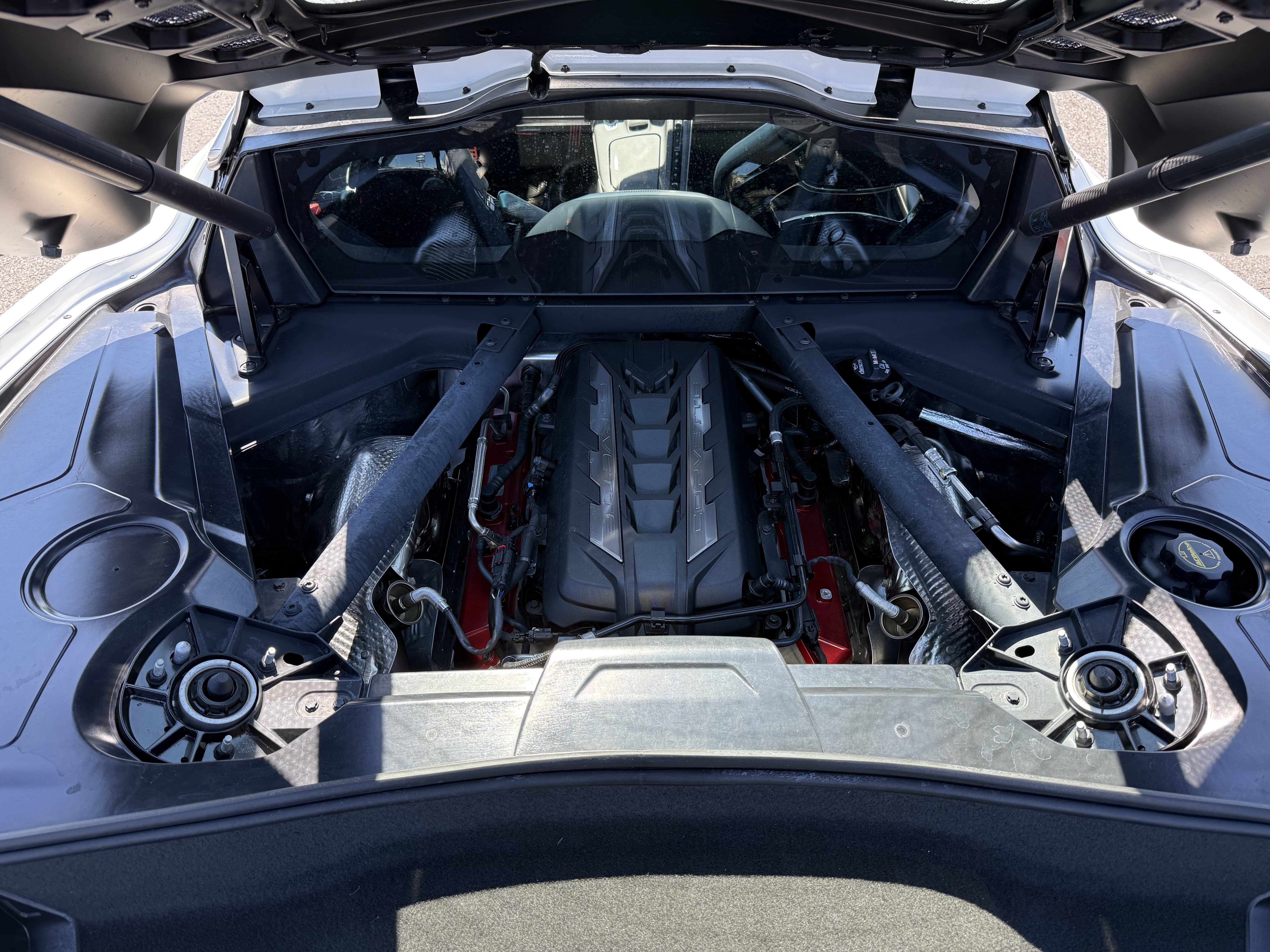 Used 2025 Chevrolet Corvette Stingray Preferred Cpe w/ Z51 Performance Package RWD image 37