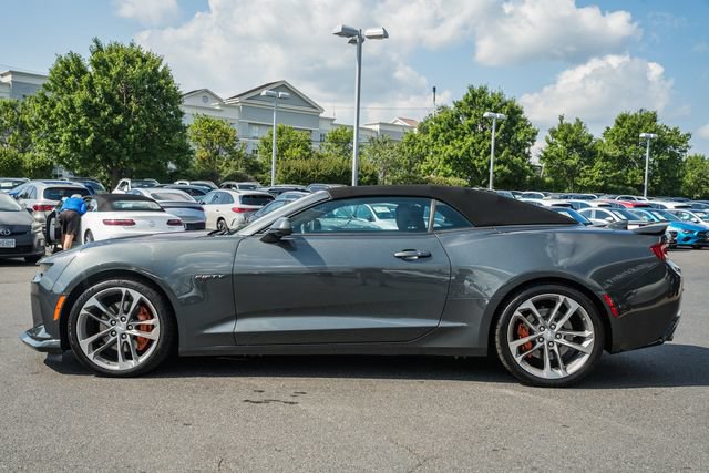 Used 2017 Chevrolet Camaro SS w/ 50th Anniversary Edition RWD image 4