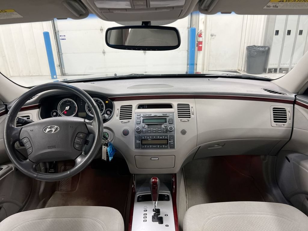 Used 2007 Hyundai Azera SE FWD image 10