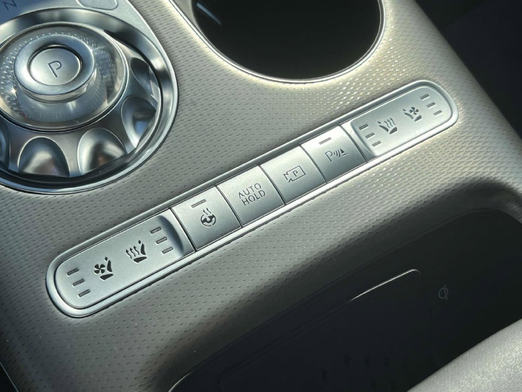 New 2024 Genesis GV60 Performance AWD/4WD image 32