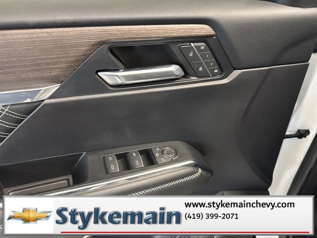 Used 2024 GMC Acadia Denali image 41