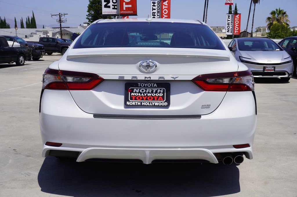 Used 2022 Toyota Camry SE w/ Convenience Package FWD image 6