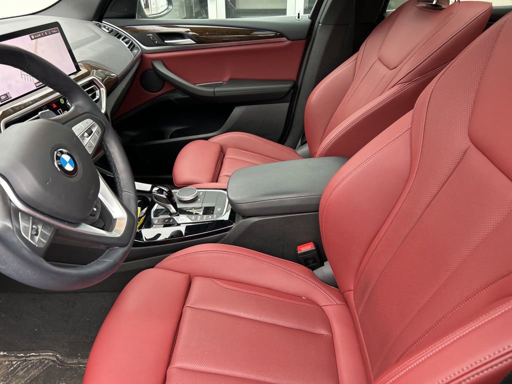 Certified 2024 BMW X3 xDrive30i w/ Premium Package image 10