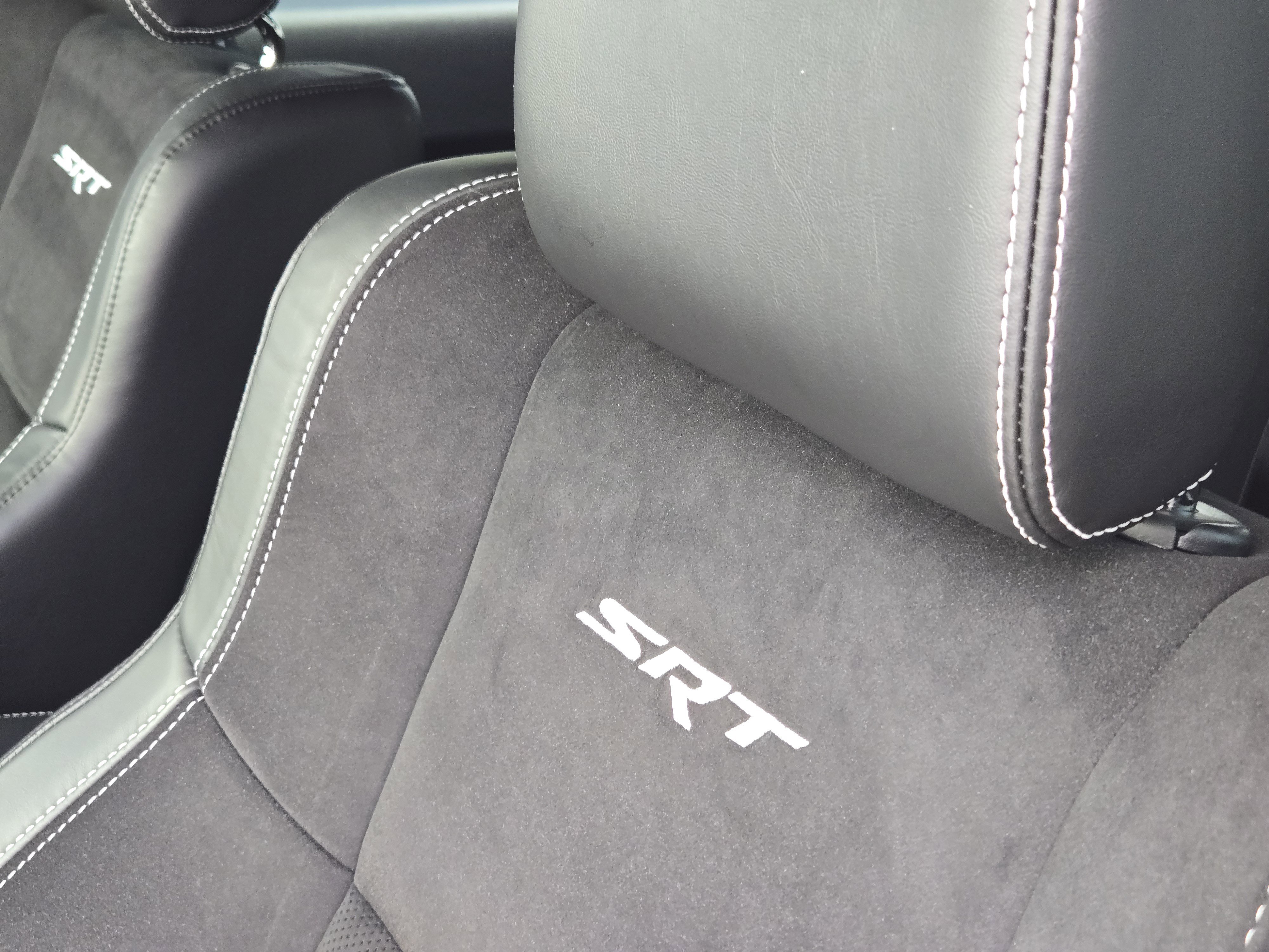 Used 2025 Dodge Durango SRT Hellcat w/ Black Package image 18