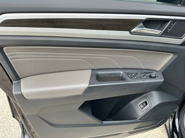 Used 2021 Volkswagen Atlas SE image 5