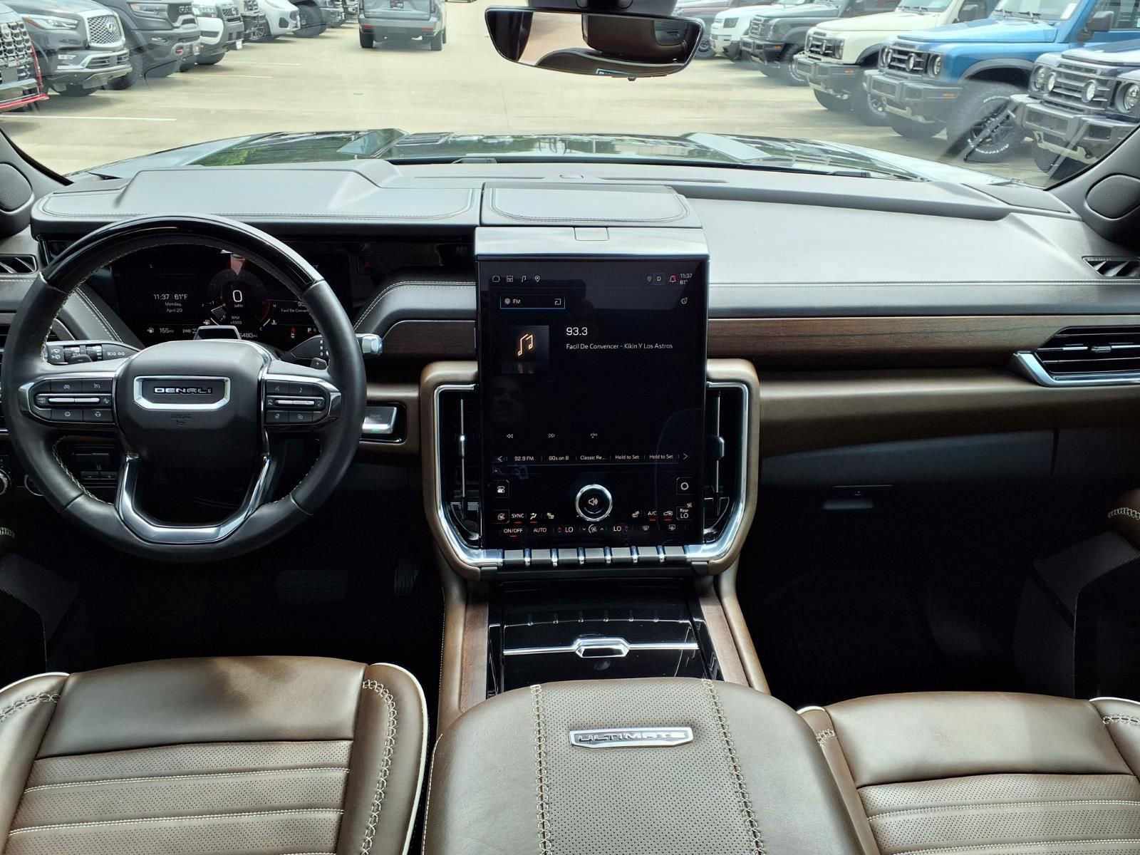 Used 2025 GMC Yukon XL Denali Ultimate image 15