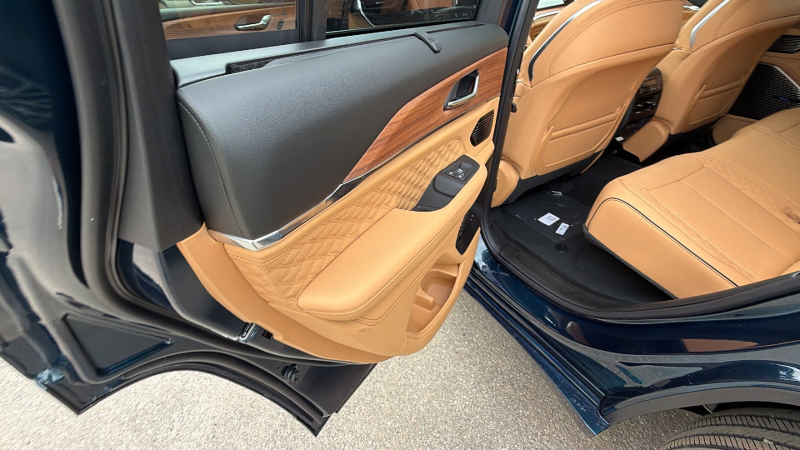 New 2026 Jeep Grand Cherokee Summit AWD/4WD image 19