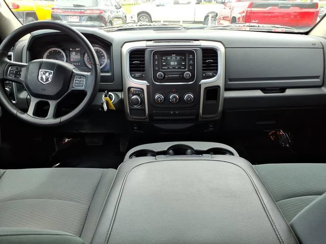 Used 2017 RAM 1500 Classic SLT RWD image 11