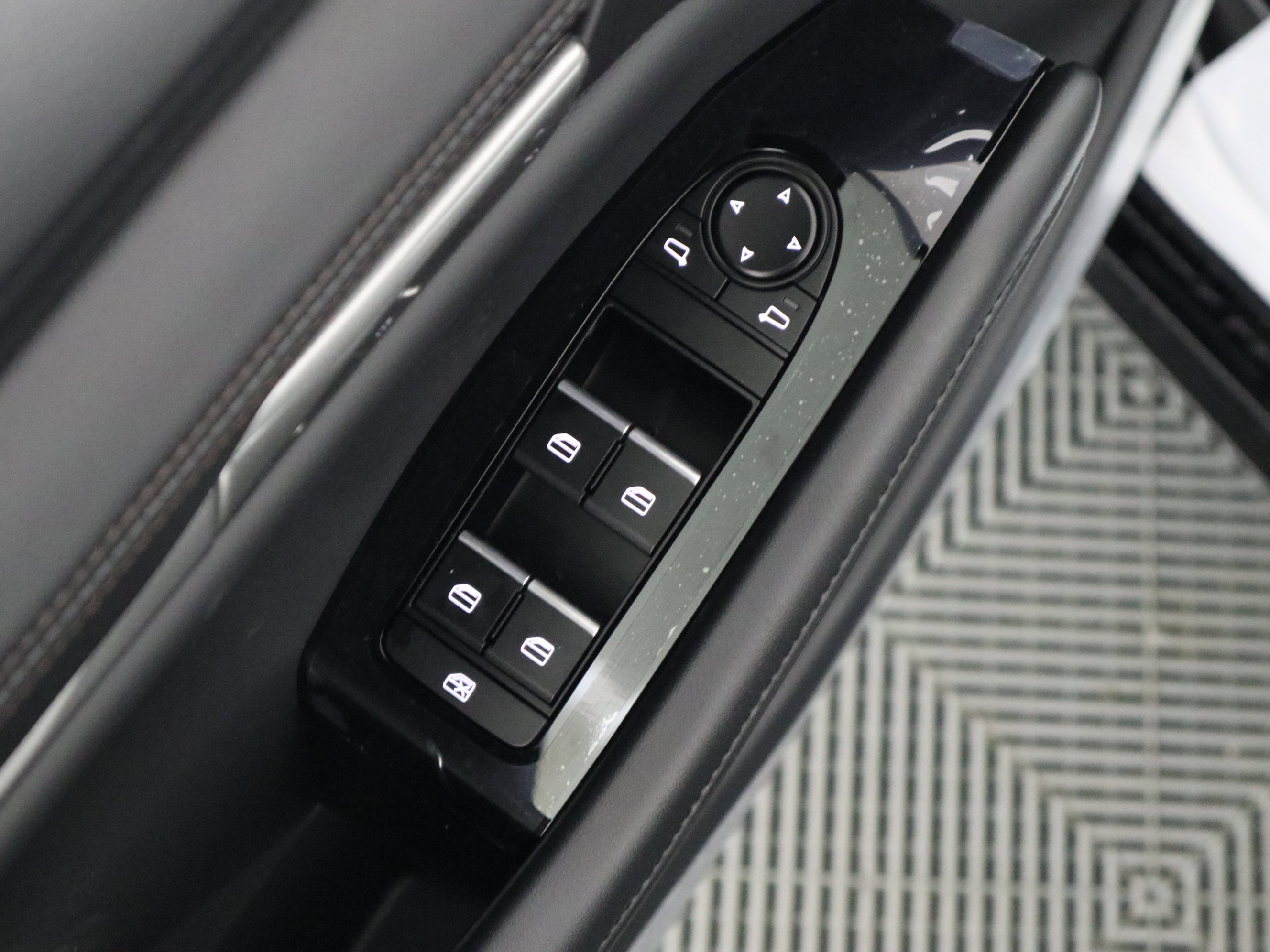 New 2026 MAZDA MAZDA3 2.5 S Sedan w/ Preferred Pkg image 34