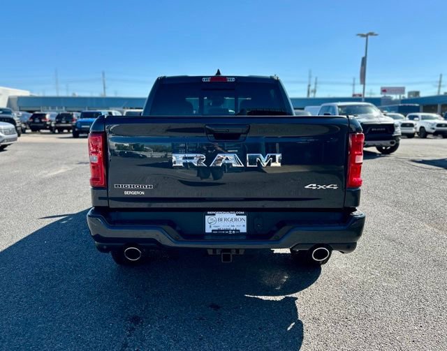 New 2026 RAM 1500 4x4 Crew Cab image 7