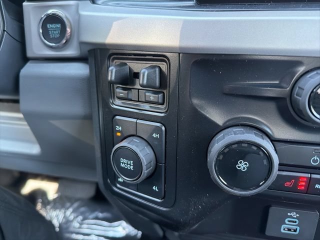 New 2026 Ford F250 XLT w/ XLT Premium Package AWD/4WD image 24