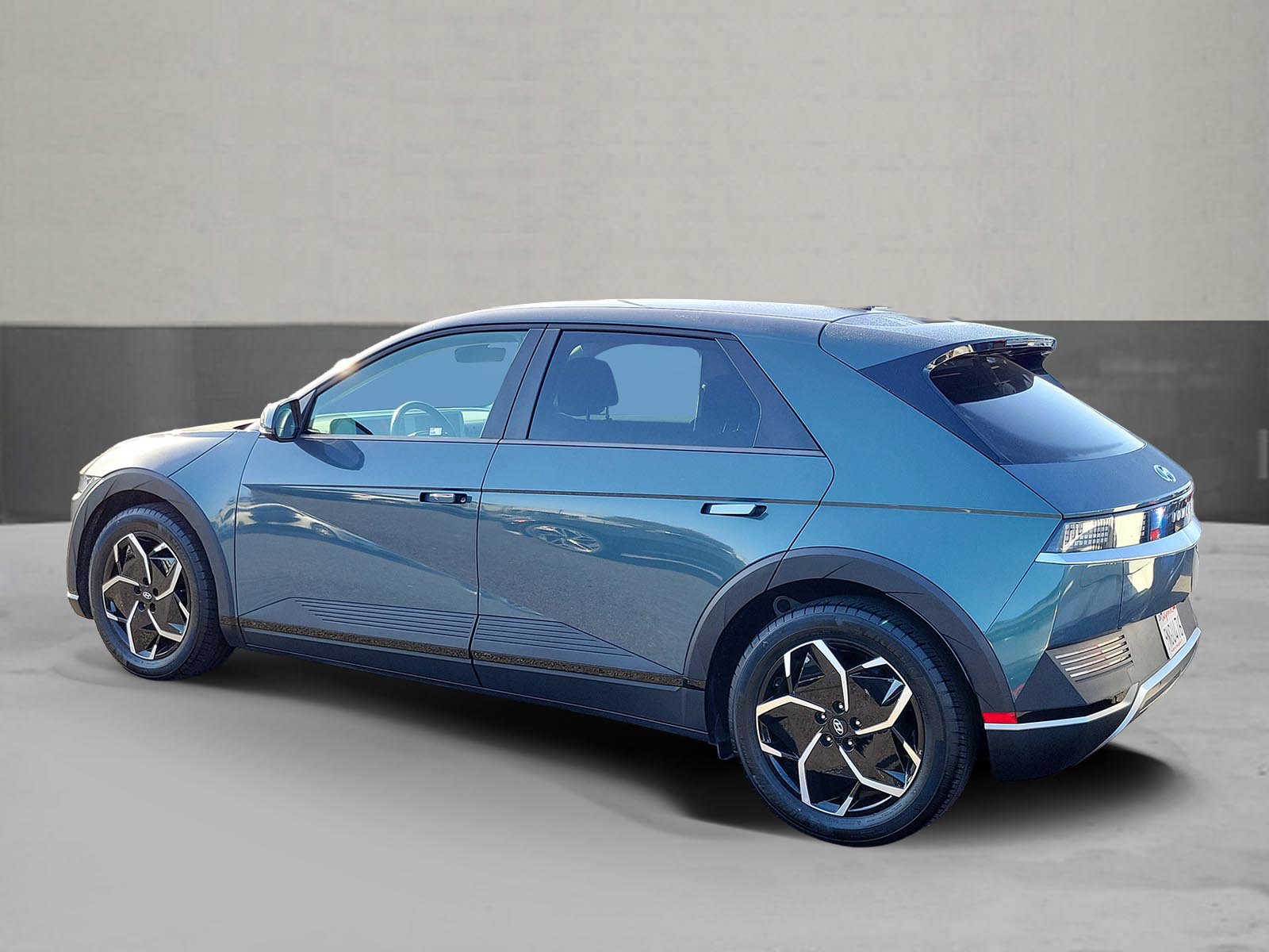Used 2024 Hyundai Ioniq 5 SEL RWD image 3
