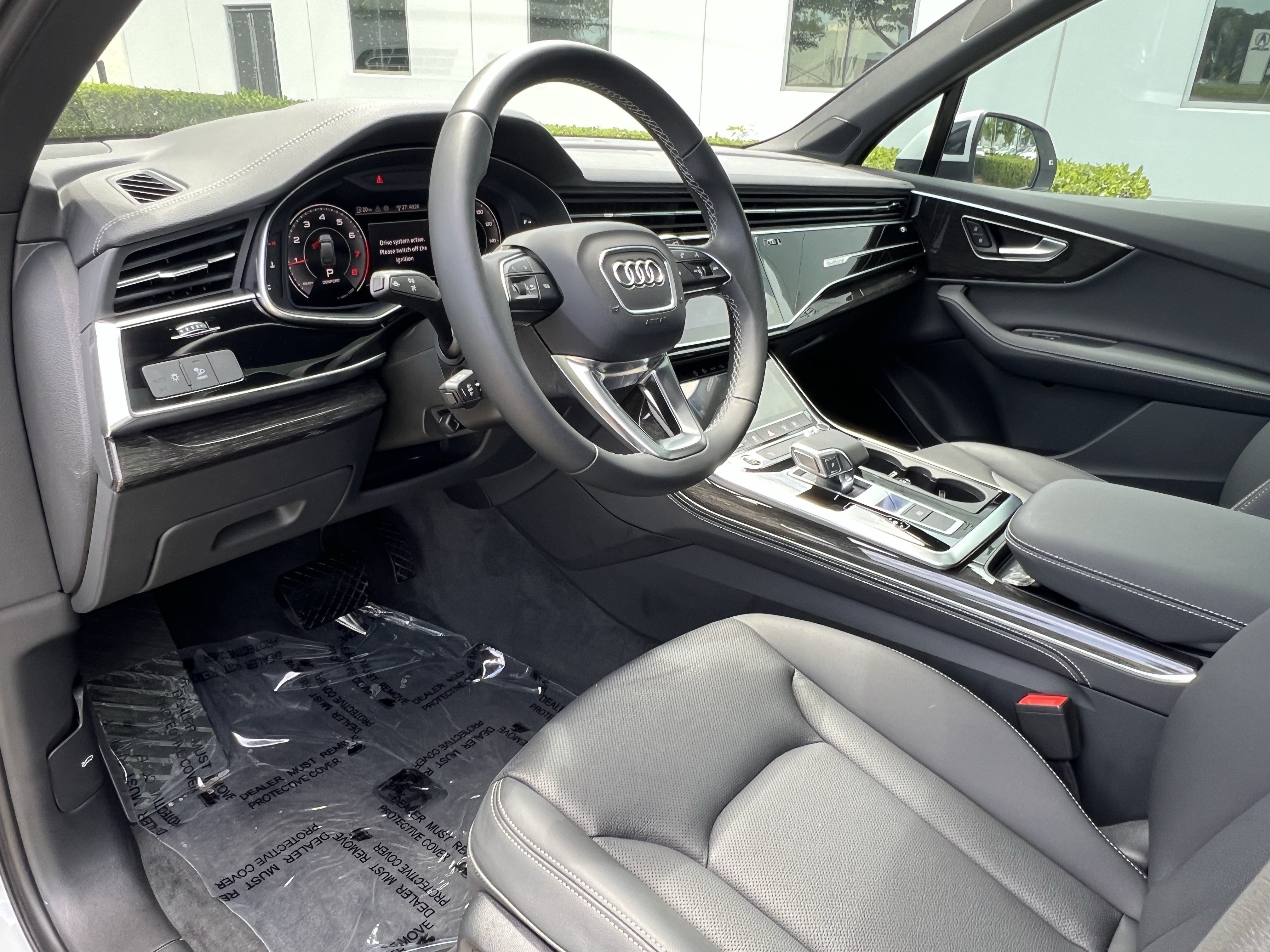 Used 2025 Audi Q7 3.0T Premium Plus AWD/4WD image 17