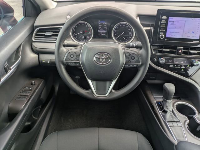 Used 2023 Toyota Camry LE w/ Convenience Package image 31