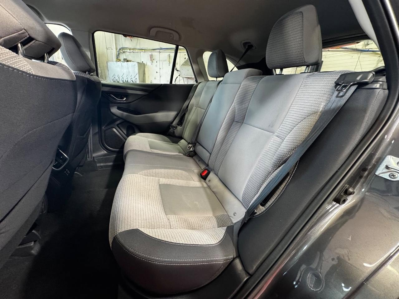 Used 2023 Subaru Outback Premium AWD/4WD image 13